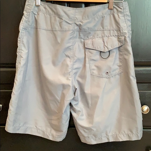 Men’s size 30 Hurley board shorts - Picture 4 of 4
